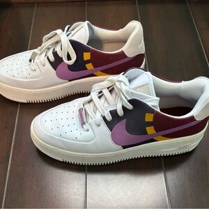 Nike Women’s Air Force 1 Sage Low LX Grey Dark Orchid
